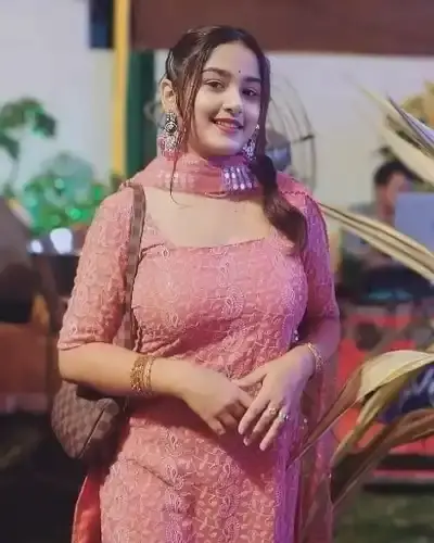 Call Girls Currey Road Cash On Delivery