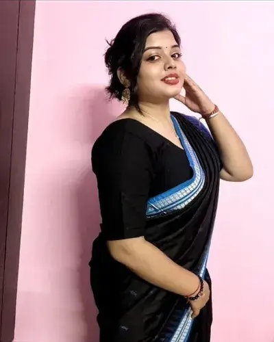 Call Girl in Currey Road